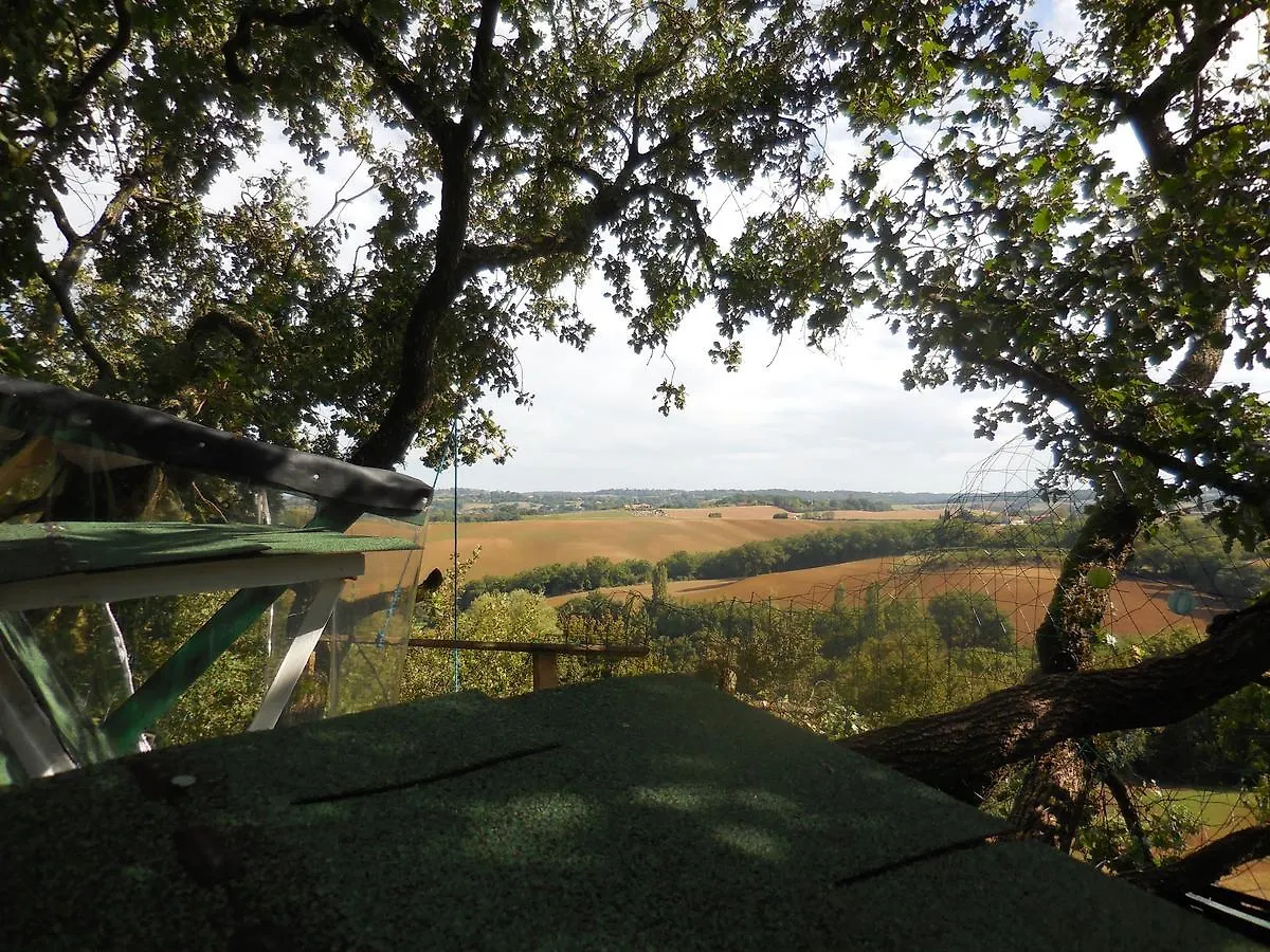 B&B La Cabane Insolite Mones Bed & Breakfast